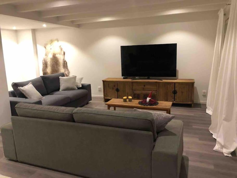 Stella Lapponia Two Floors 200 Sqm Apartment Rovaniemi Ngoại thất bức ảnh